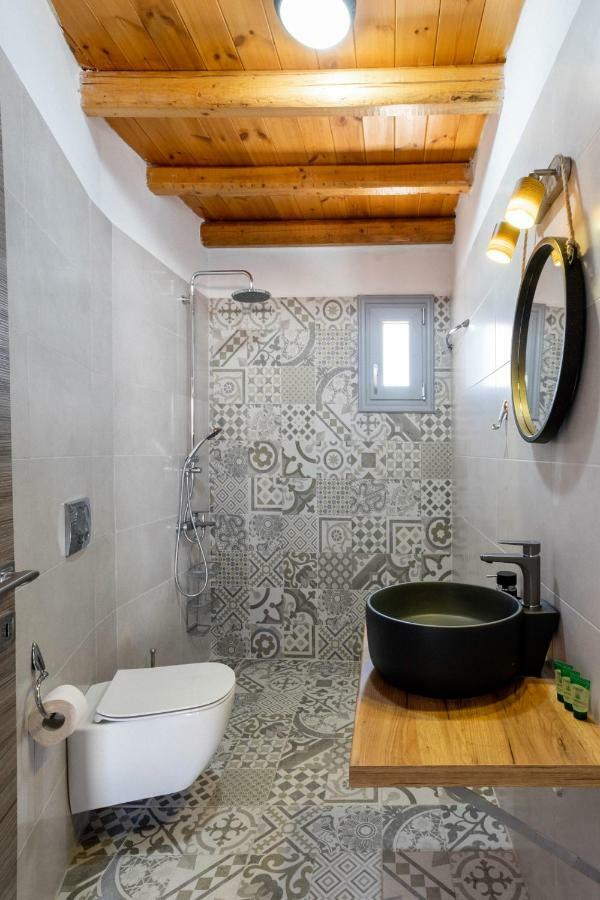 Marilena Natural Stone House, By Hellocrete Pigí Exterior foto